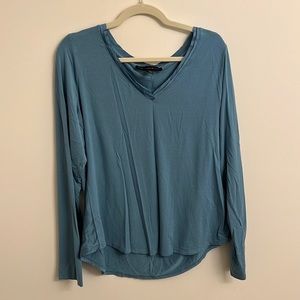 White House Black Market blouse size XL